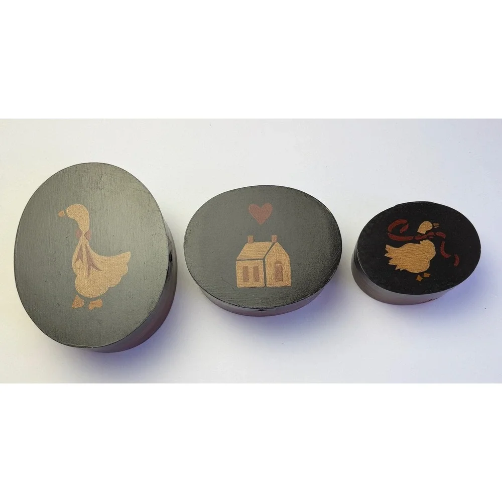 Vintage Primitive Nesting Shaker Boxes Set 3 Wood Goose House Folk Art Oval Farm